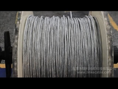 Cable flottant pour l'alimentation et le signal