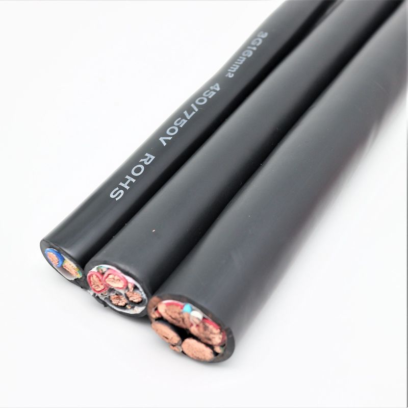 Cable pour véhicule électrique Eve Evje de type 2 avec prise IEC 62196-2