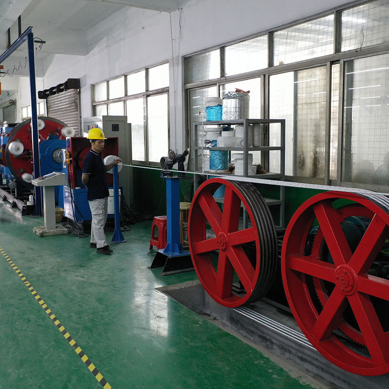 Câble de chargement étanche certifié UL personnalisable pour applications d'alimentation avec options de cœurs multiples