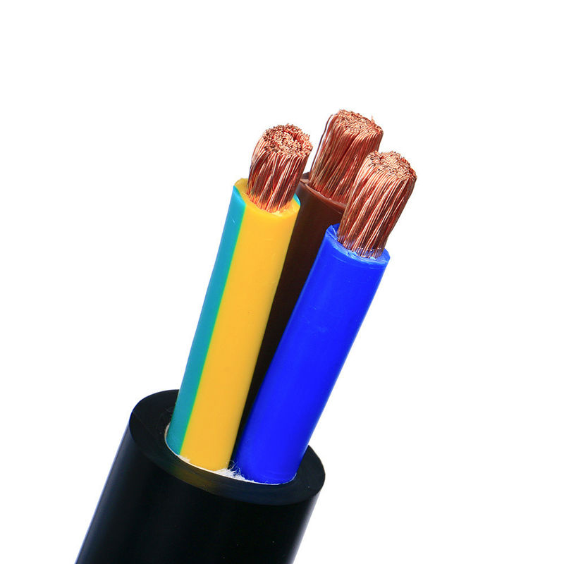 Cable de fil isolant XLpvc ignifuge avec isolation PVC pour les applications automobiles - personnalisable