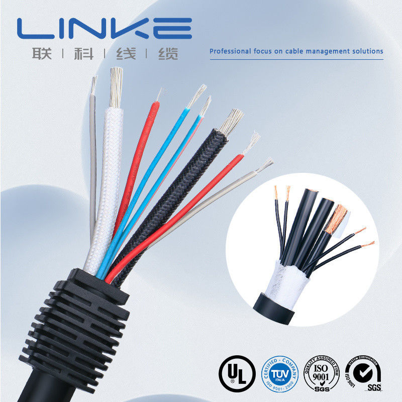 Câble coaxial à fibre optique multimode avec gaine en PVC, conducteur à tube de cuivre lisse et fil d'acier galvanisé porteur pour une connexion Internet et réseau stable