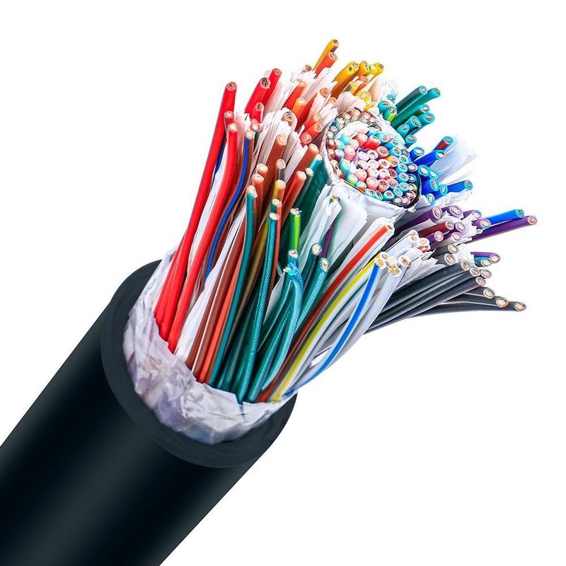 Cable à chaîne de traction hautement flexible à tension nominale de 600 V et noyau de cuivre en conserve pour les applications de bras de robot