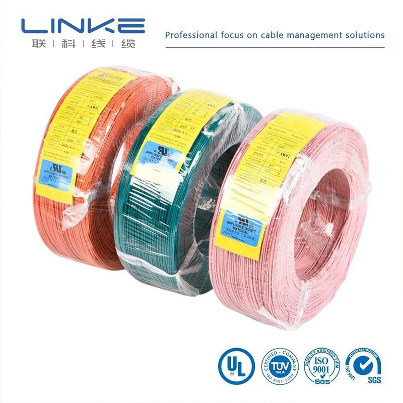 Câble UL1007 Conducteur en cuivre massif Isolation PVC Fil de connexion pour équipement électrique avec une large plage de températures