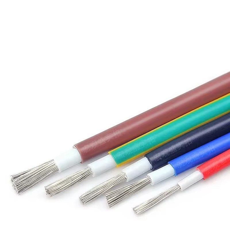 Cable isolant en PVC flexible UL1569 avec 300V à température nominale de 105°C et conducteur de cuivre en filets