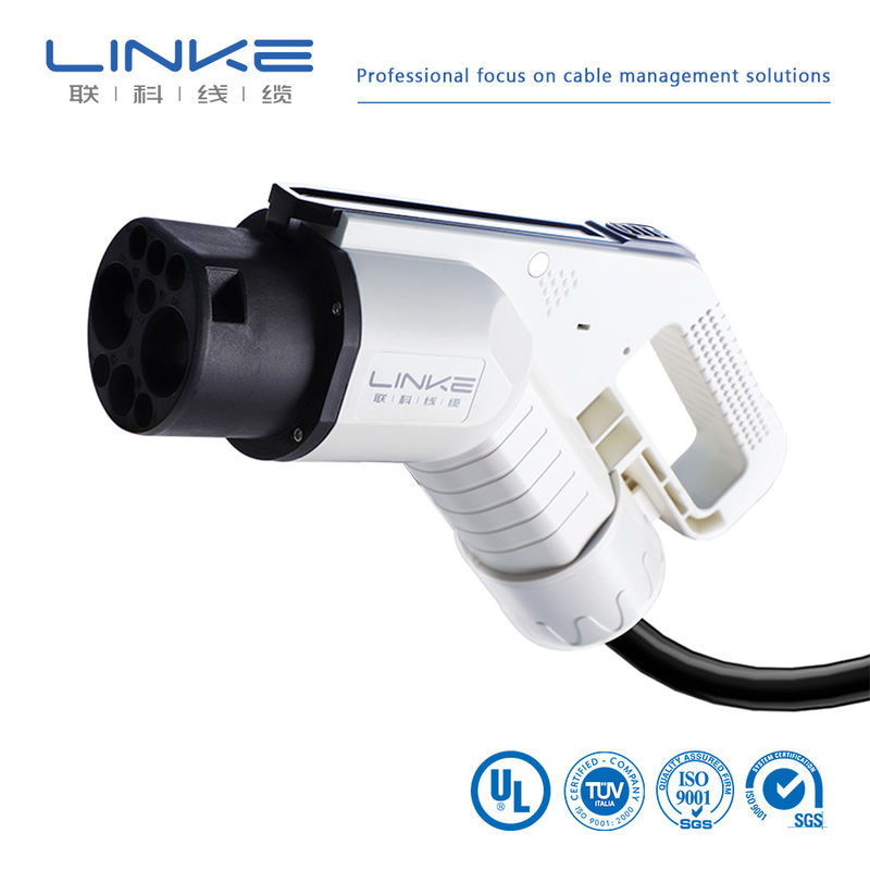 Cable de chargeur de véhicule électrique noir de type 2 à type 2 32A 11kw 3 phases avec jaquette en silicone